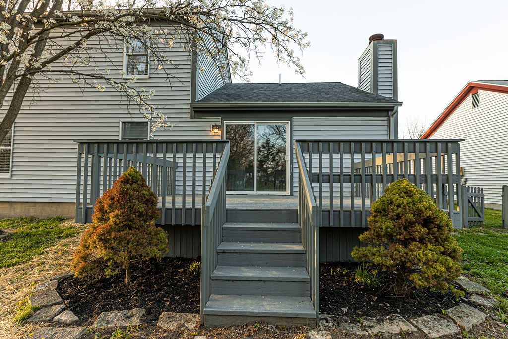 Patio deck R82A4626 HDR